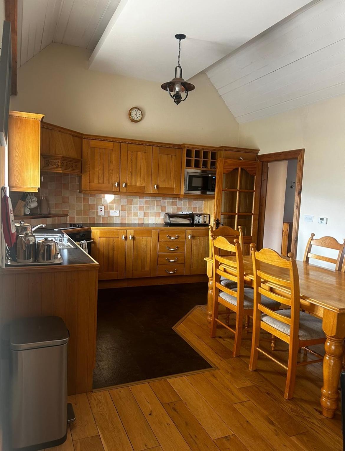 Yewwood Cottage 纽里 外观 照片