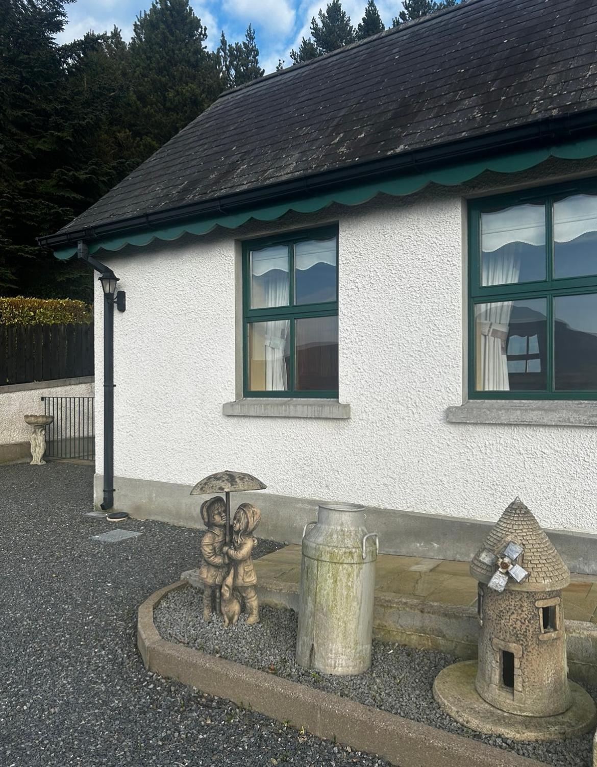 Yewwood Cottage 纽里 外观 照片